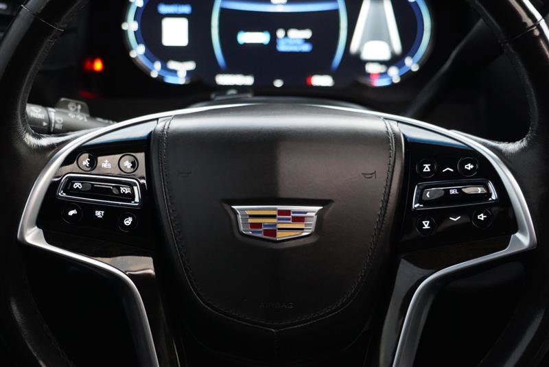 Used 2018 Cadillac Escalade ESV Platinum AWD/4WD image 56