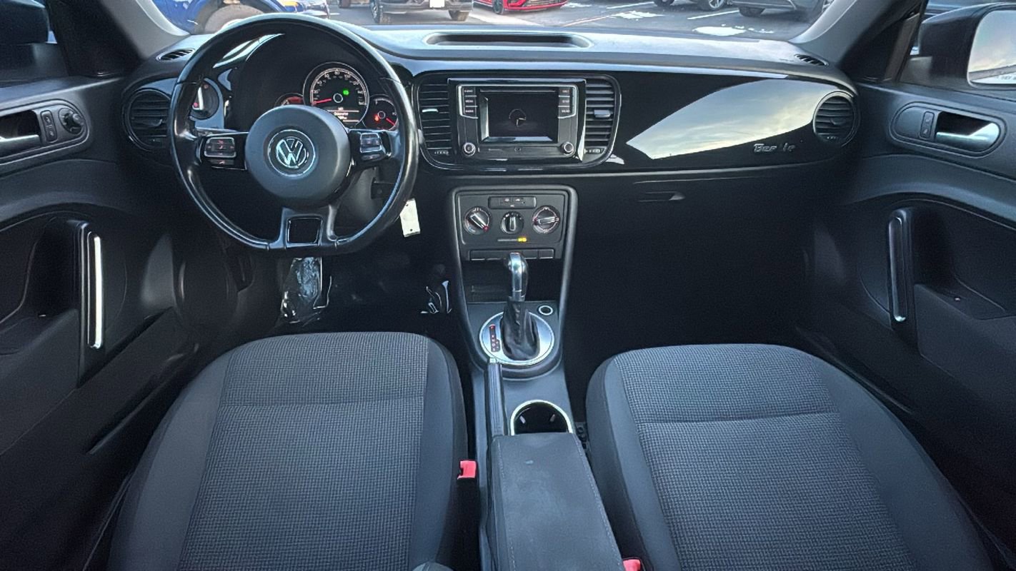 Used 2017 Volkswagen Beetle 1.8T S image 17