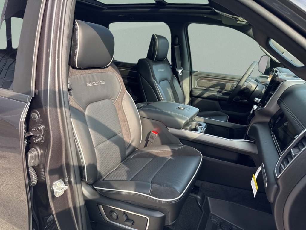New 2026 RAM 1500 Laramie w/ Night Edition AWD/4WD image 29