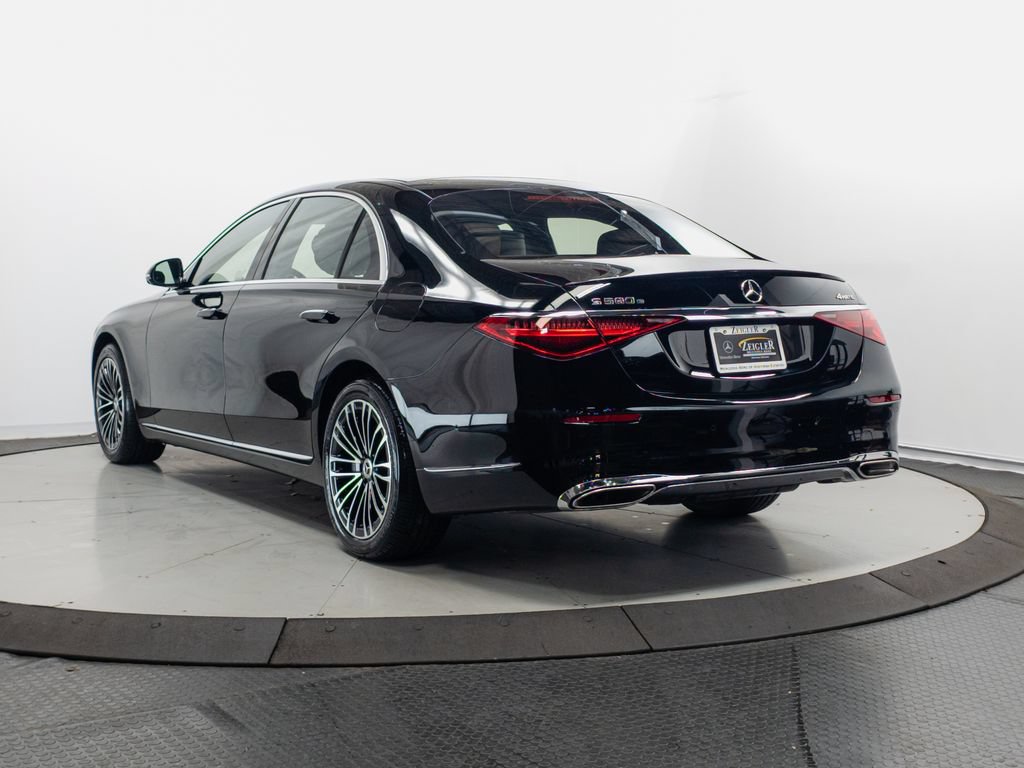 Used 2024 Mercedes-Benz S 580e 4MATIC Sedan image 32