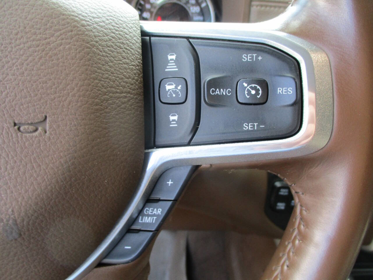 Used 2023 RAM 2500 Laramie image 10