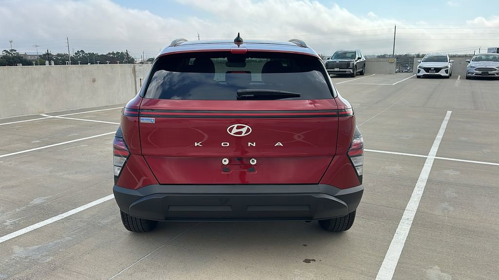 Used 2025 Hyundai Kona SEL image 11