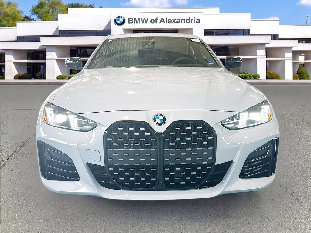 New 2026 BMW 430i xDrive w/ M Sport Package AWD/4WD image 2