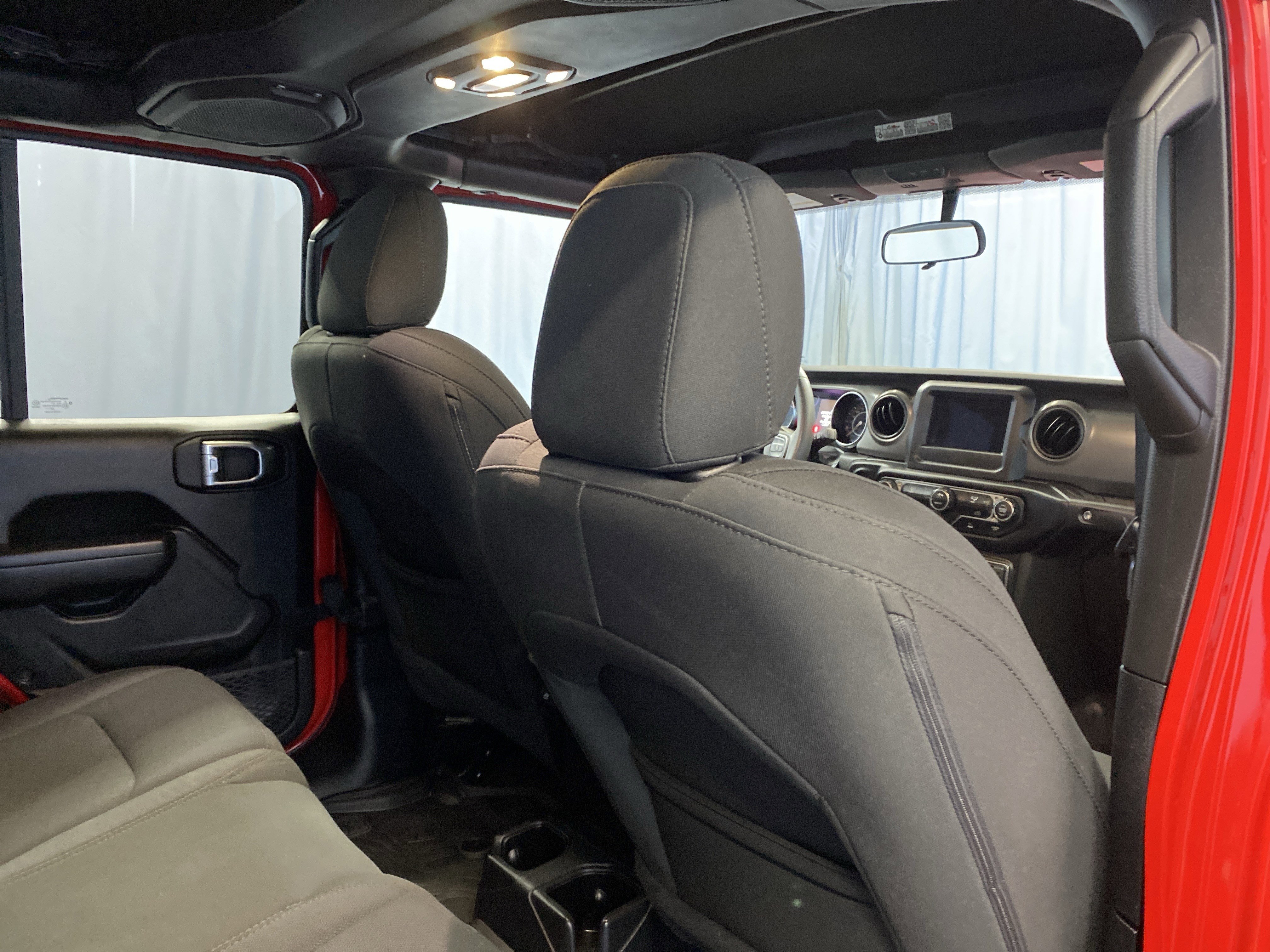 Certified 2023 Jeep Wrangler Willys AWD/4WD image 35