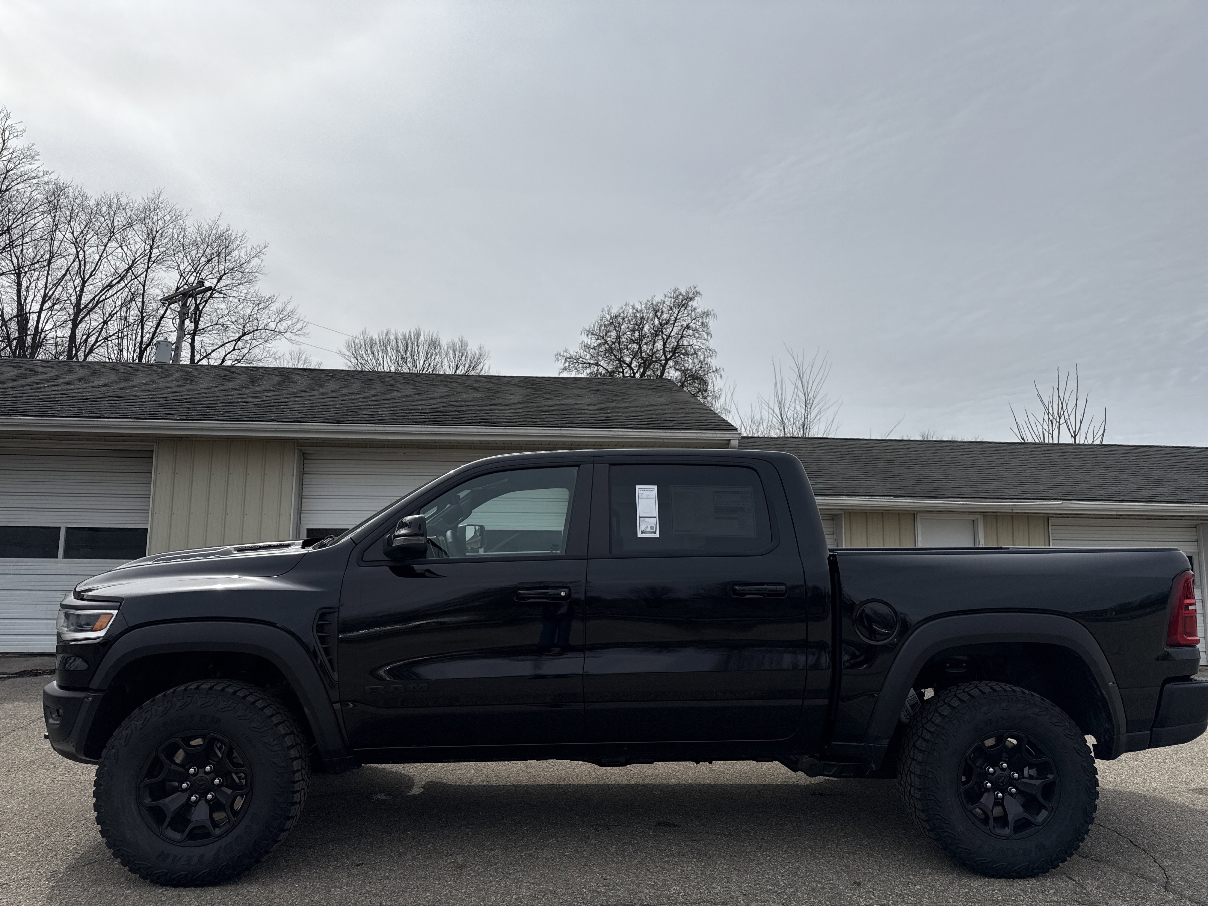New 2026 RAM 1500 RHO AWD/4WD image 9