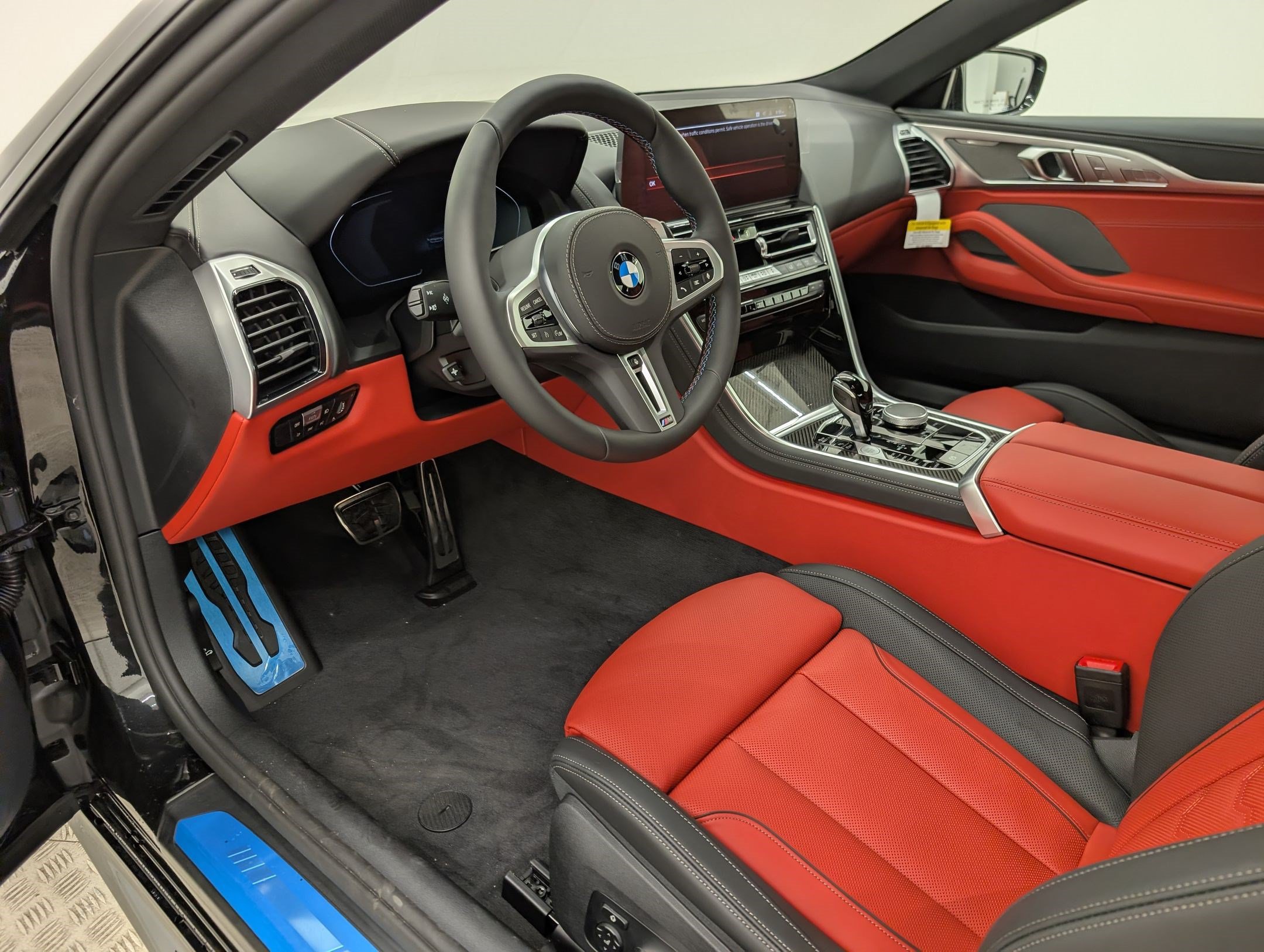 New 2026 BMW M850i xDrive Coupe w/ Driving Assistance Package AWD/4WD image 4