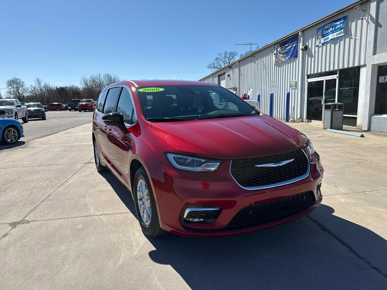 New 2026 Chrysler Pacifica Select image 1