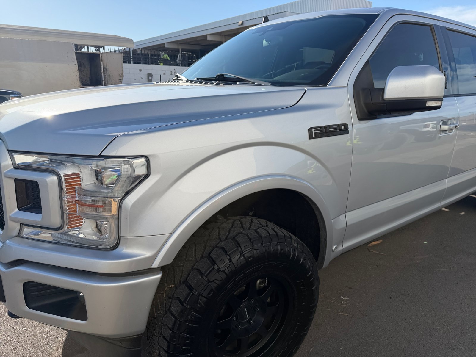 Used 2019 Ford F150 Lariat w/ Equipment Group 502A Luxury AWD/4WD image 10