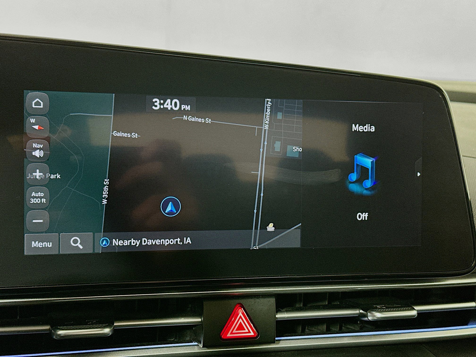 Certified 2024 Hyundai Elantra Limited image 13