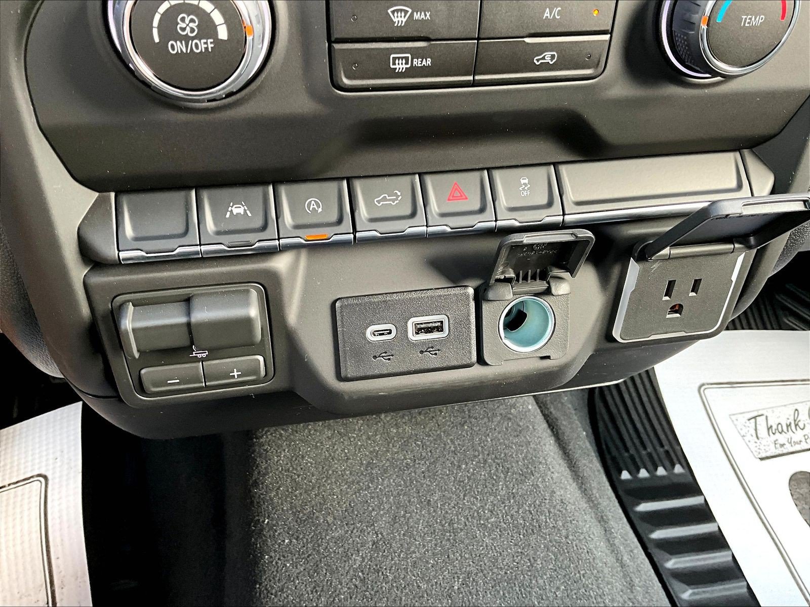 New 2026 Chevrolet Silverado 1500 Custom w/ Rally Edition AWD/4WD image 26