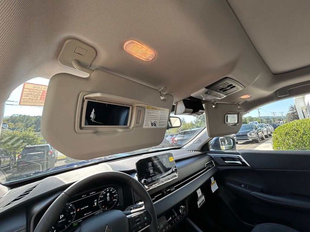 New 2025 Mitsubishi Outlander SE AWD/4WD image 39