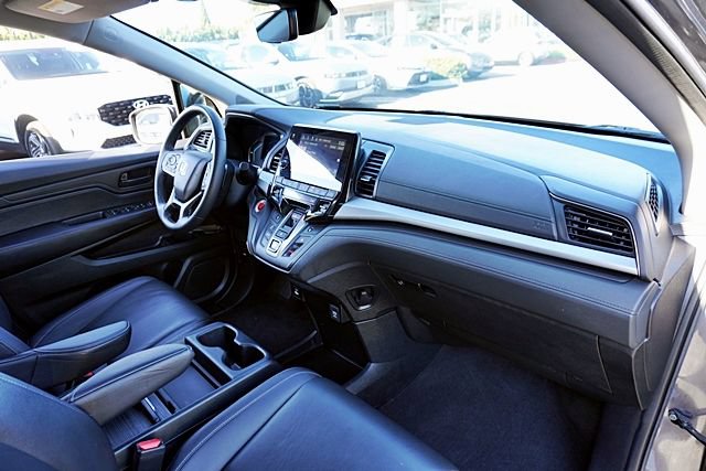 Used 2023 Honda Odyssey EX-L image 10