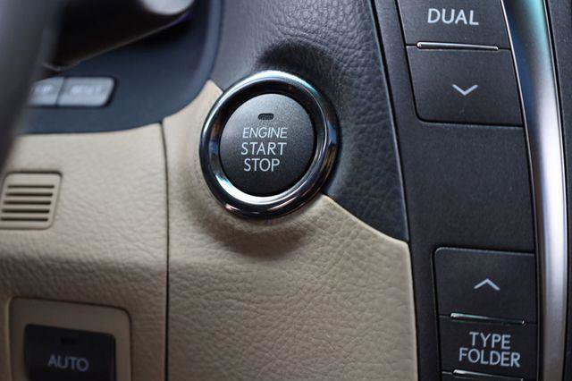 Used 2009 Lexus LS 460 RWD image 37