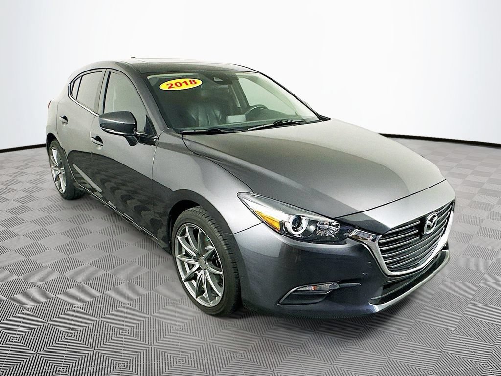 Used 2018 MAZDA MAZDA3 Touring FWD image 2