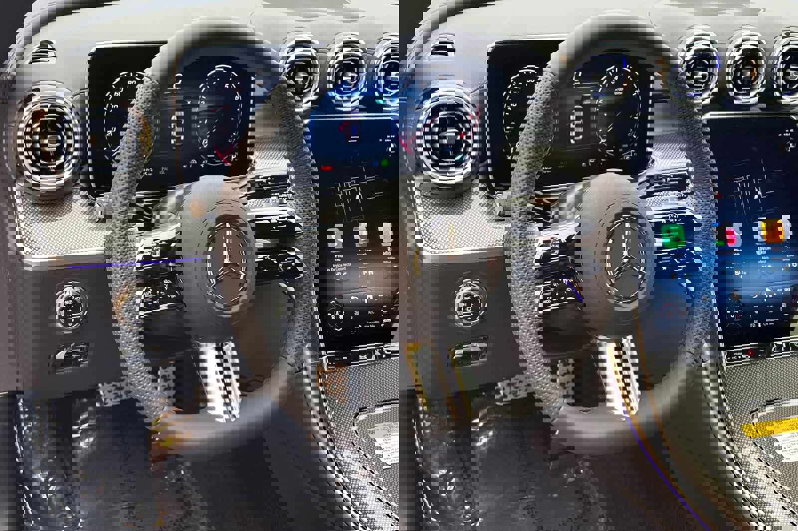 New 2025 Mercedes-Benz CLE 300 4MATIC Coupe image 13