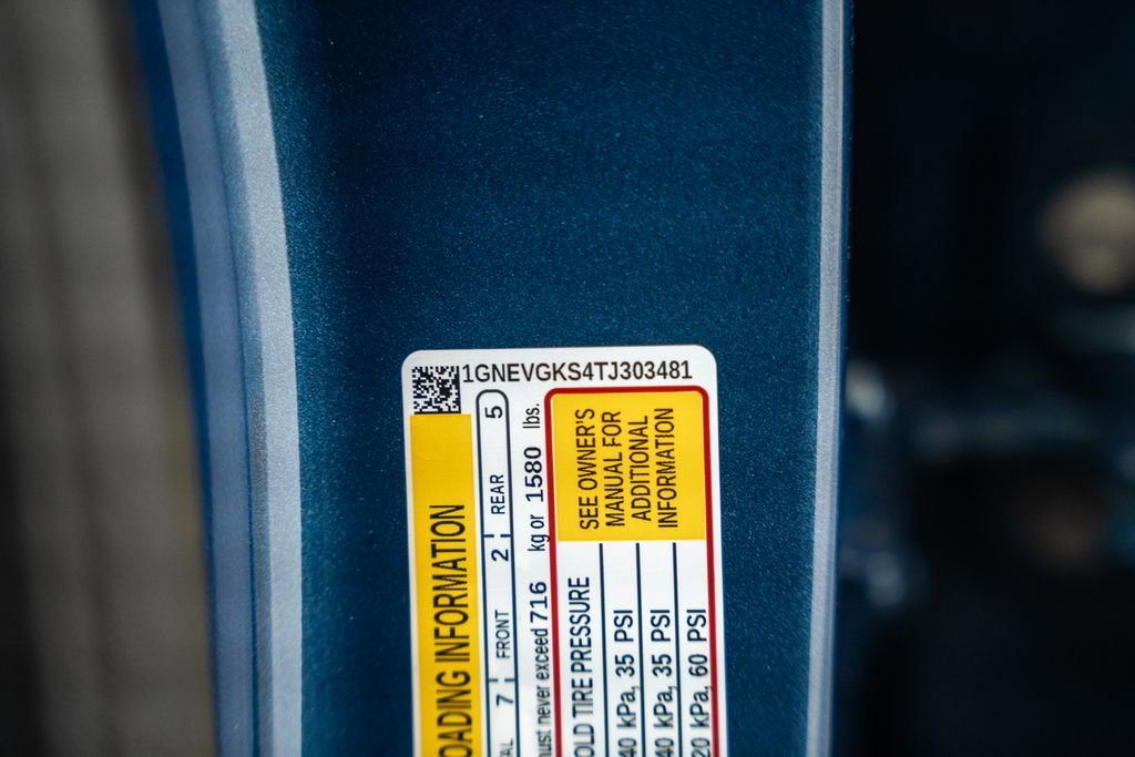 New 2026 Chevrolet Traverse LT w/ Sun and Wheel Package AWD/4WD image 43