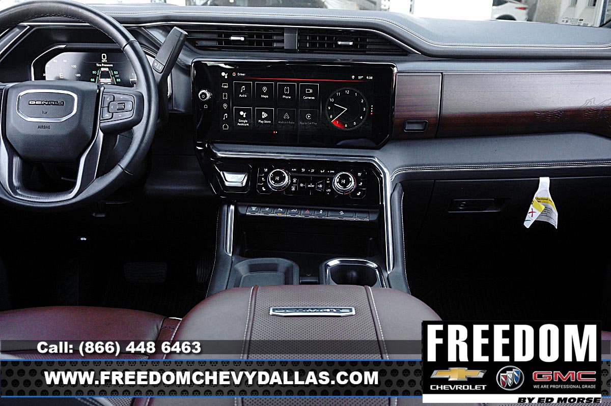 Used 2024 GMC Sierra 2500 Denali Ultimate w/ Max Trailering Package AWD/4WD image 15