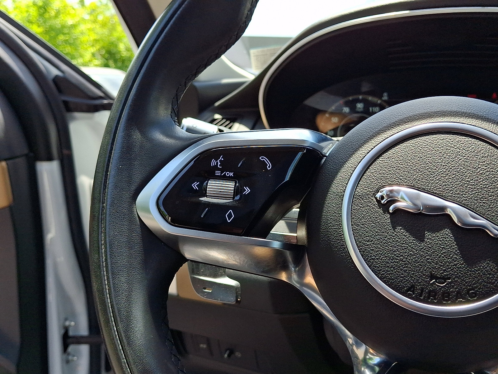 Used 2021 Jaguar E-PACE SE AWD/4WD image 21