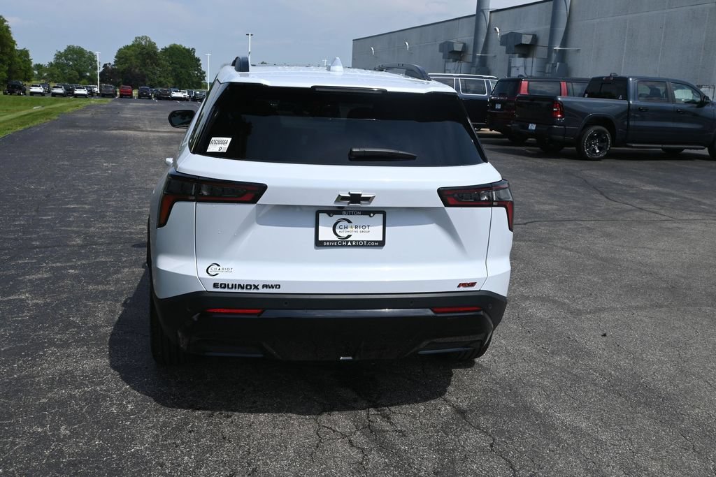Used 2026 Chevrolet Equinox RS w/ Convenience Package III AWD/4WD image 9
