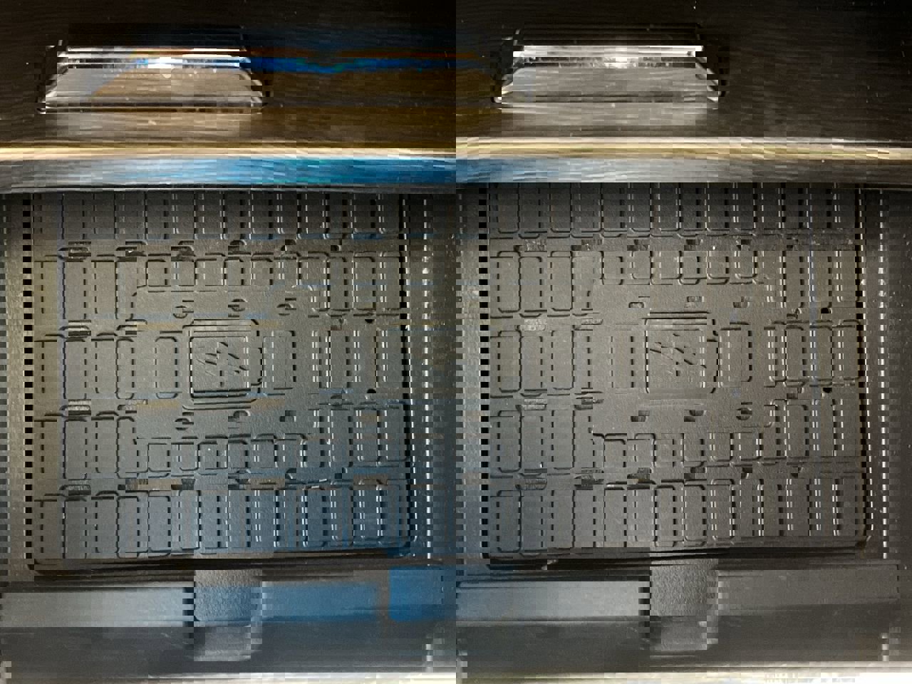 Certified 2024 Ford Expedition Limited image 30