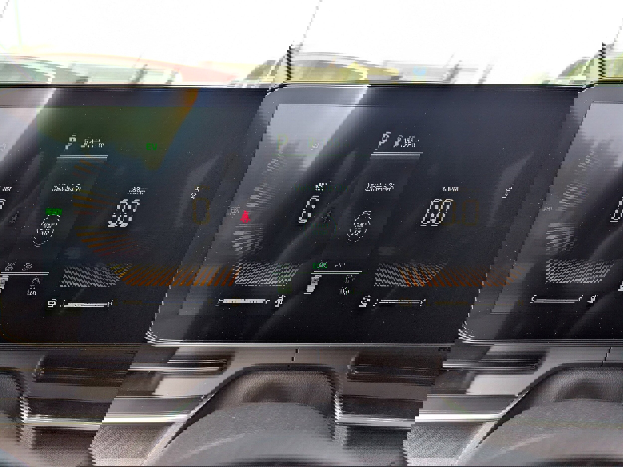 New 2025 Kia Carnival EX image 12