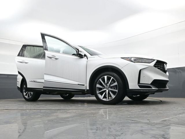 Used 2025 Acura MDX w/ Technology Package image 44