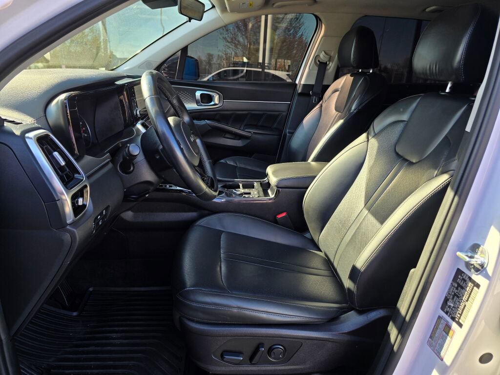 Used 2022 Kia Sorento SX image 22