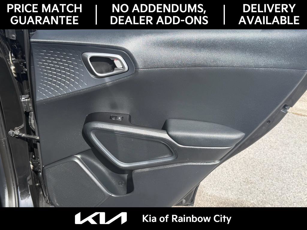 Used 2021 Kia Soul S image 17