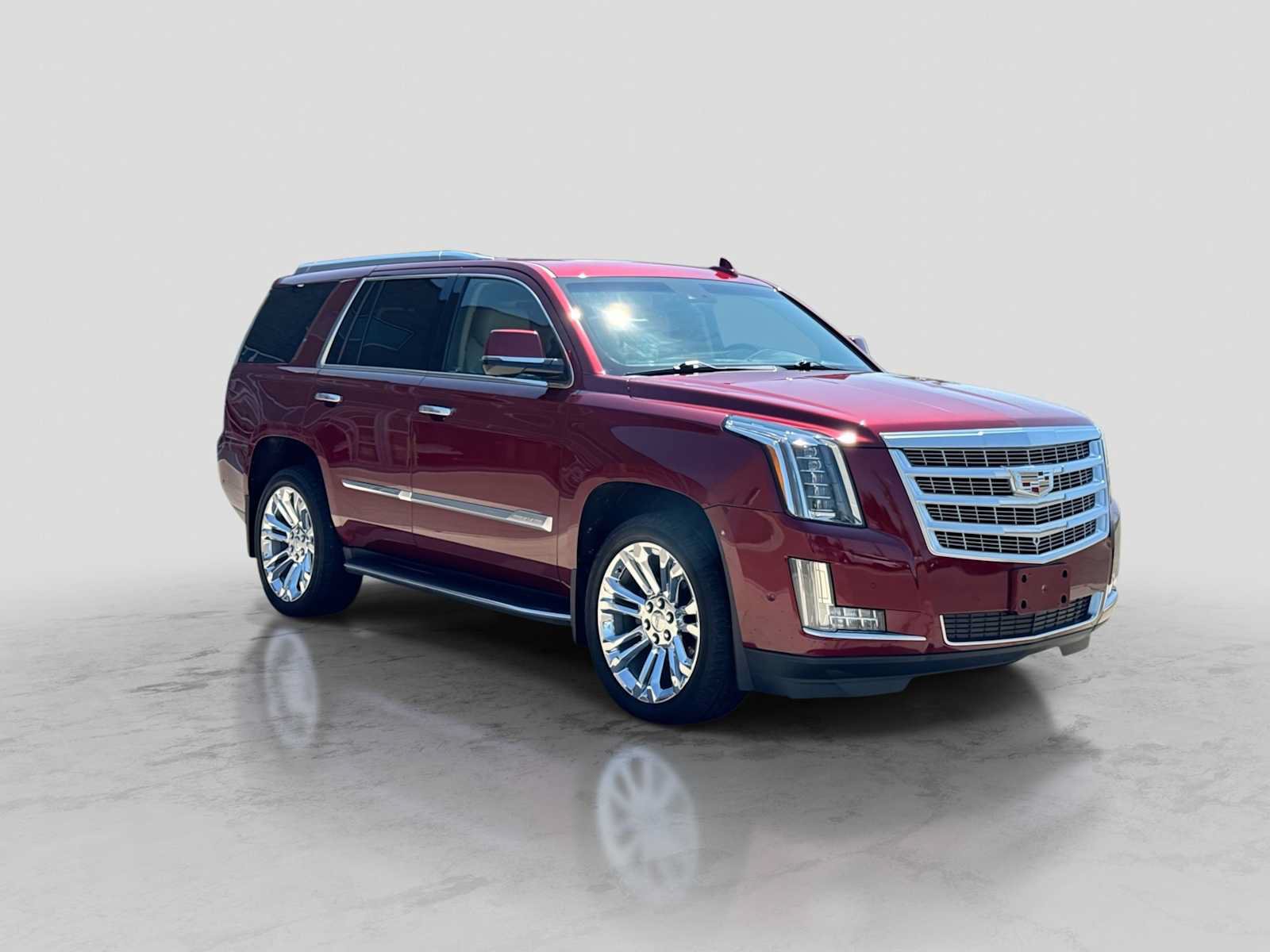Used 2019 Cadillac Escalade Luxury w/ LPO, Radiant Package AWD/4WD image 8