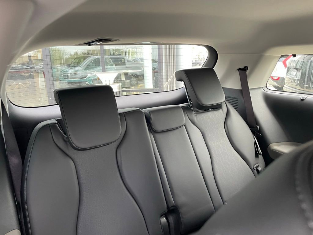 New 2026 Kia Carnival EX image 29