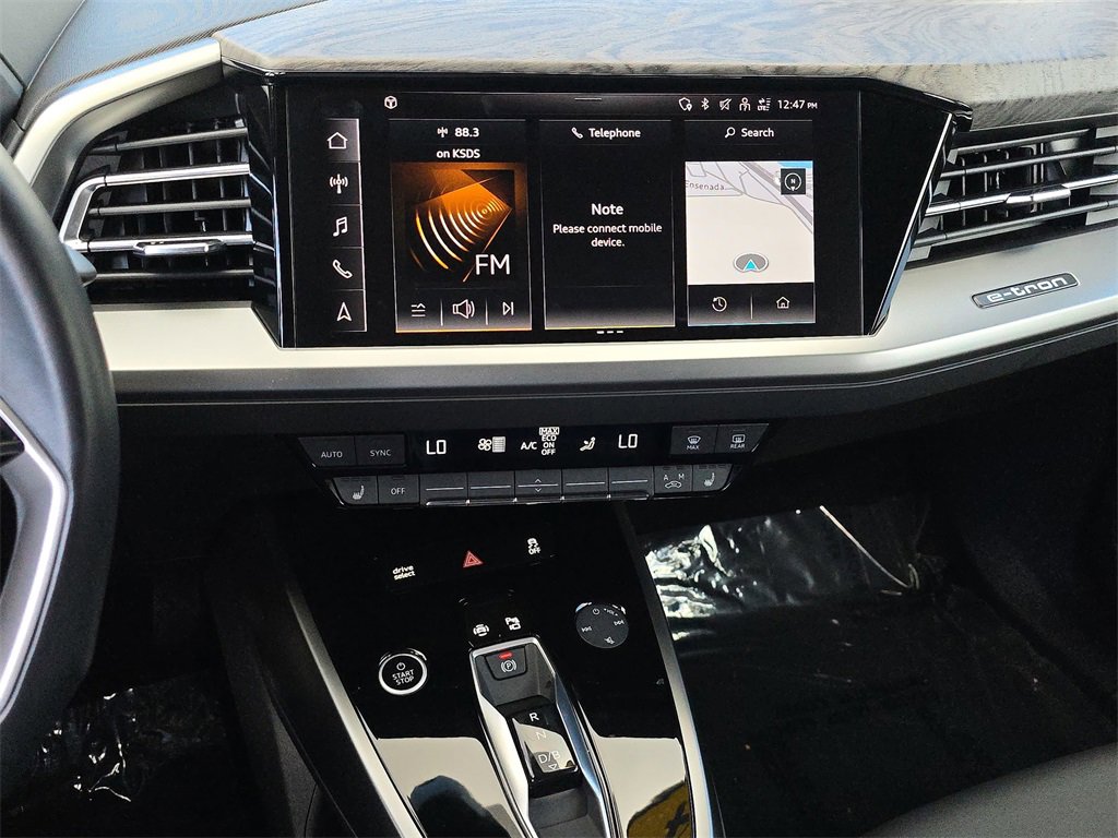 Used 2024 Audi Q4 e-tron Prestige image 27