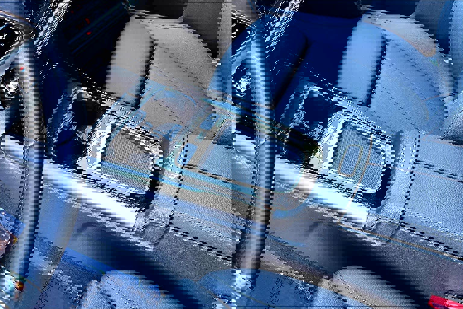 Used 2025 Mercedes-Benz GLA 250 image 16