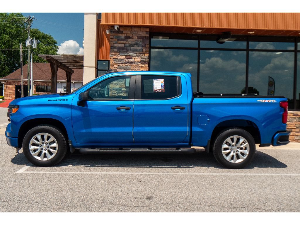 Used 2023 Chevrolet Silverado 1500 Custom w/ LPO, Dark Essentials Package AWD/4WD image 6