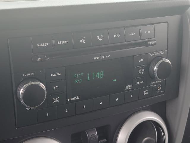 Used 2009 Jeep Wrangler Sahara w/ Dual Top Group image 12