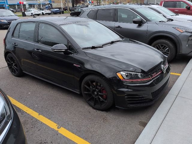Used 2016 Volkswagen GTI Autobahn w/ Lighting Package (SEL) FWD image 3