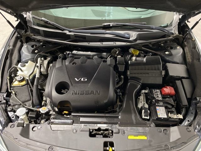 Certified 2023 Nissan Maxima SR w/ Sport Mat Group FWD image 32