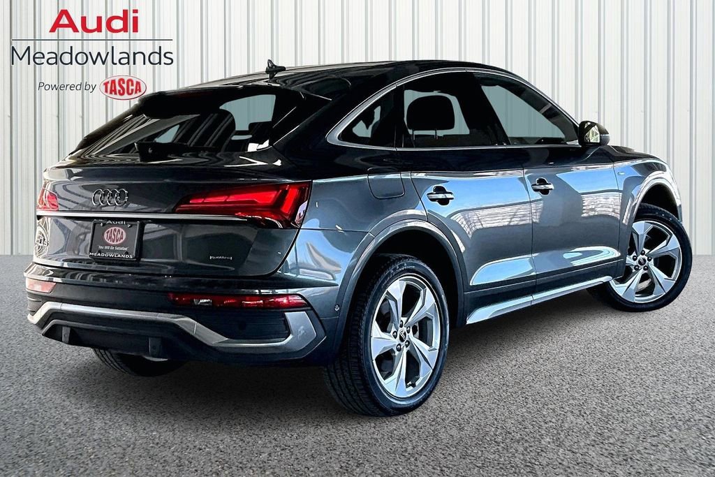 Used 2023 Audi Q5 2.0T Prestige w/ Prestige Package image 6