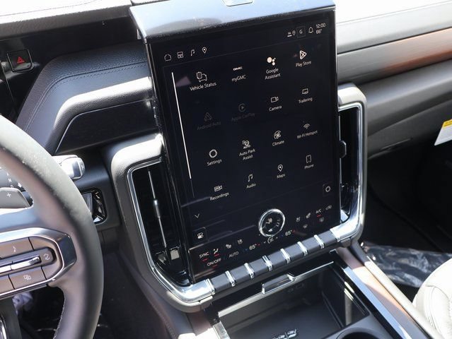 New 2026 GMC Yukon Elevation w/ Elevation Premium Package AWD/4WD image 30