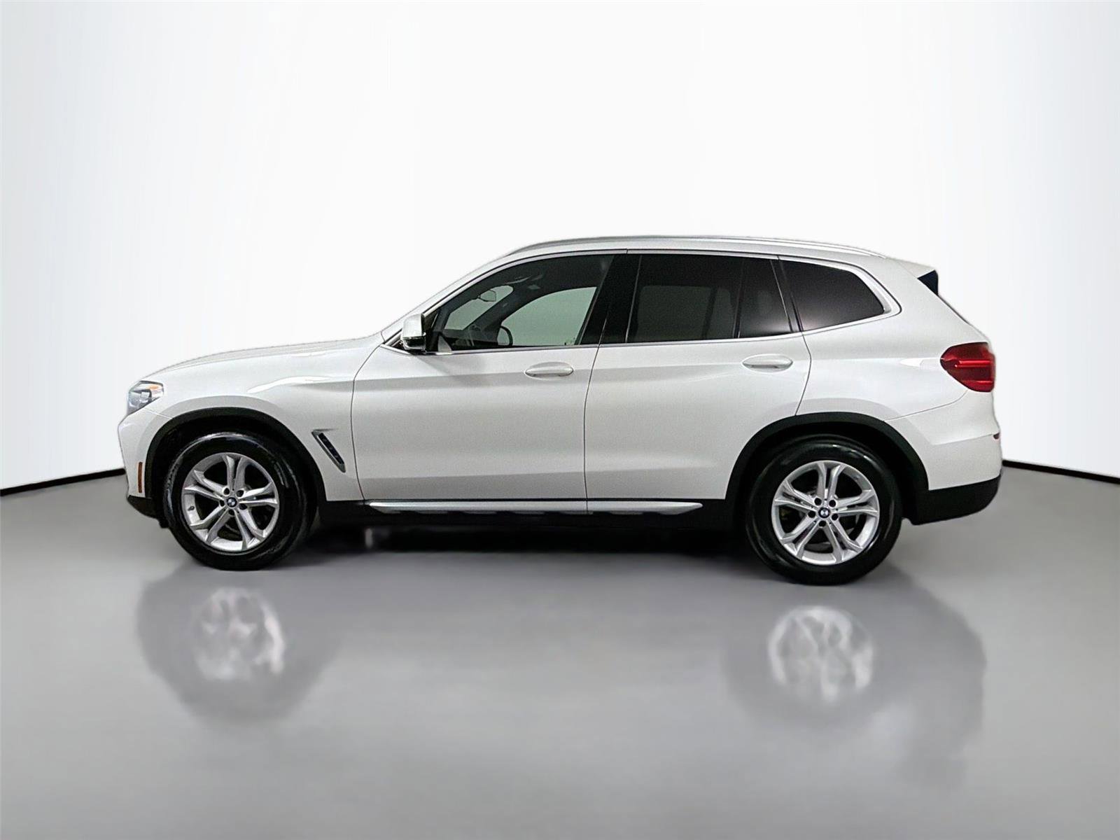 Used 2019 BMW X3 sDrive30i w/ Driving Assistance Package RWD image 9
