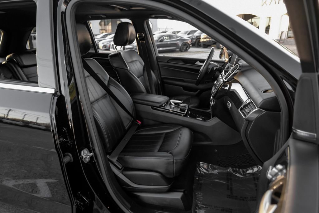 Used 2018 Mercedes-Benz GLE 350 image 40