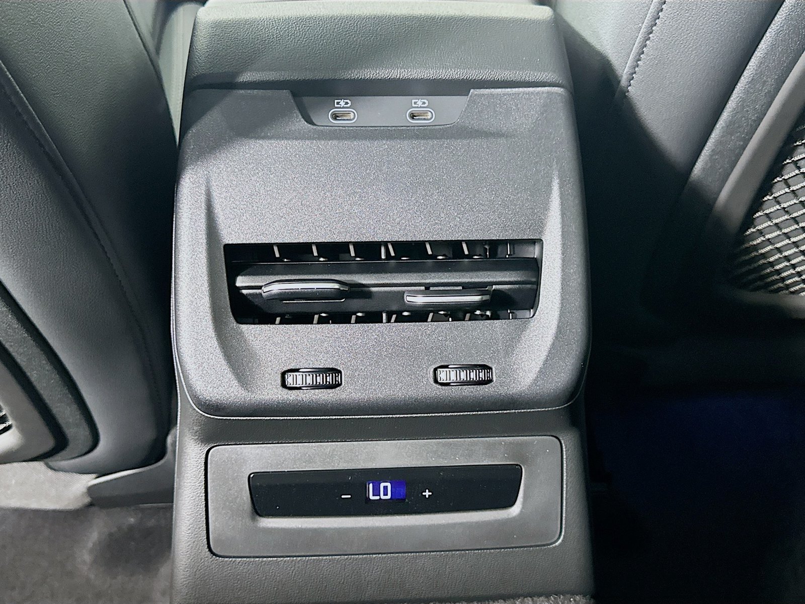 New 2025 Audi A5 Premium Plus w/ Premium Plus AWD/4WD image 39