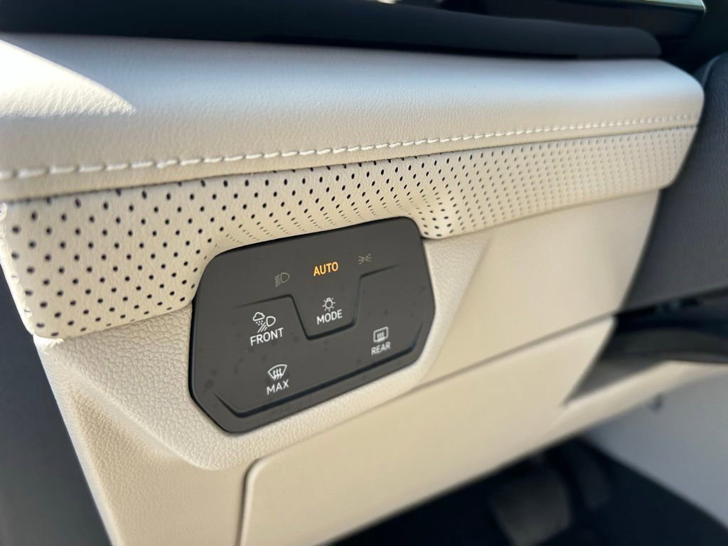 New 2026 Volkswagen Atlas SE image 54