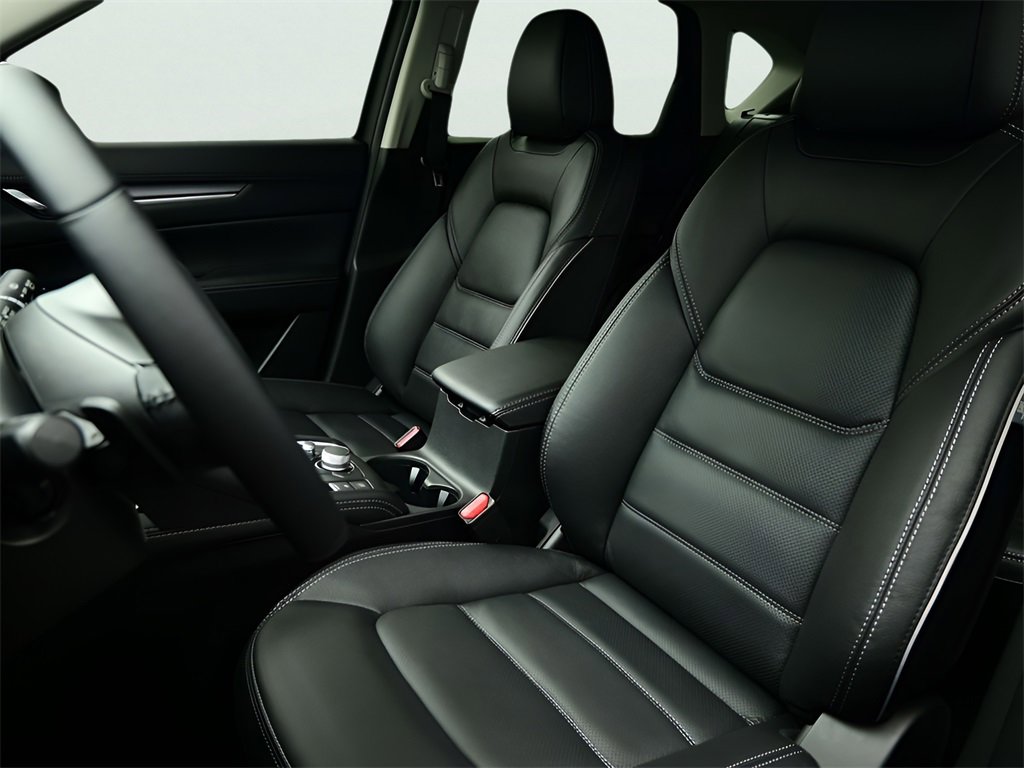 New 2025 MAZDA CX-5 AWD 2.5 S w/ Premium Plus Pkg image 4