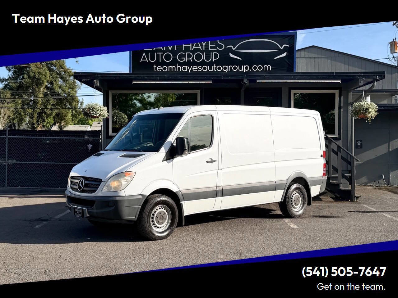 Used 2012 Mercedes-Benz Sprinter 2500 w/ Premium Pkg image 1