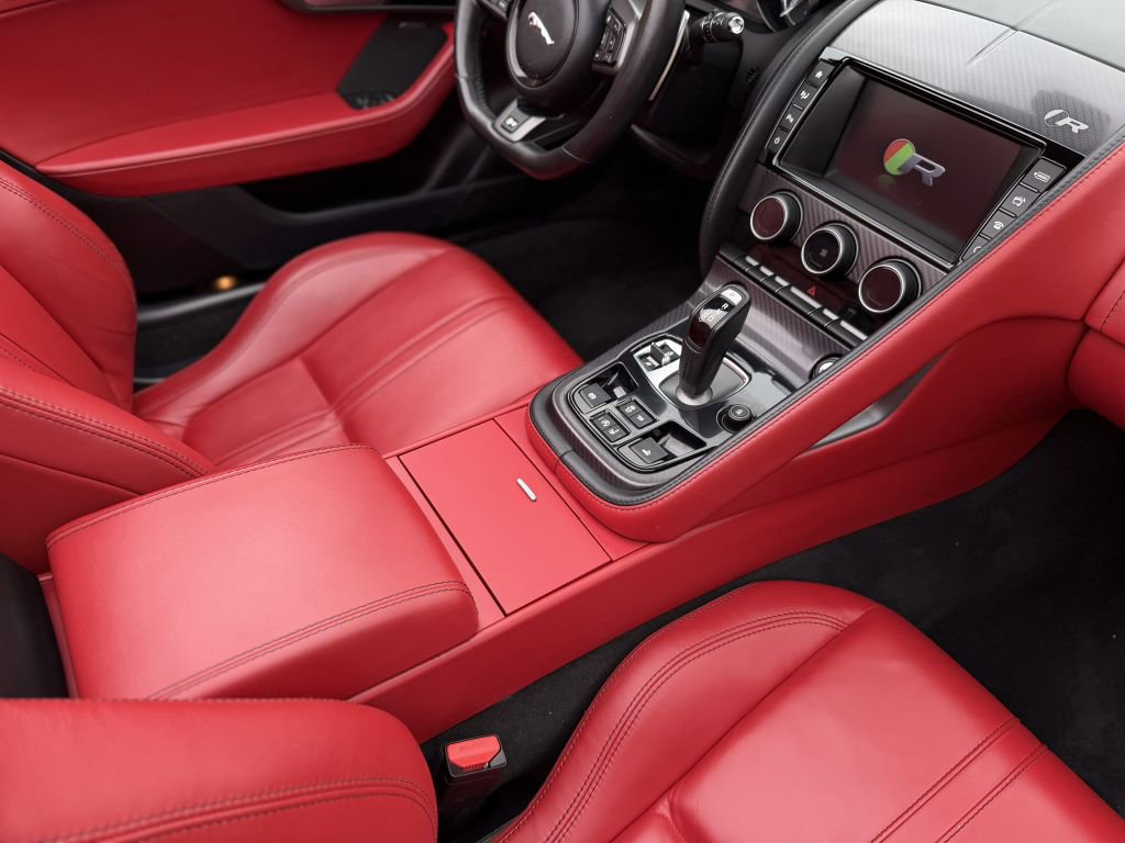 Used 2016 Jaguar F-TYPE R AWD/4WD image 27