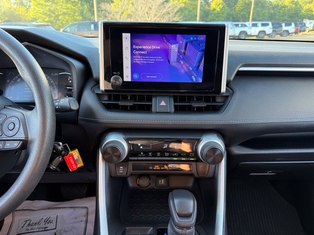 Used 2023 Toyota RAV4 LE FWD image 18
