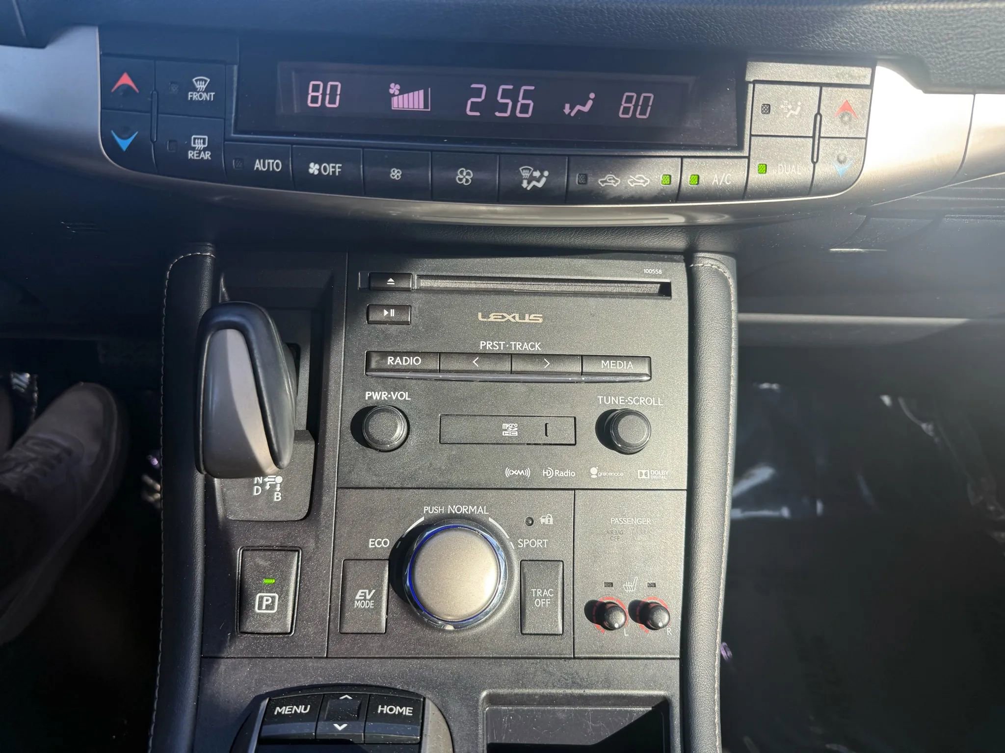 Used 2017 Lexus CT 200h w/ Navigation System Package image 15