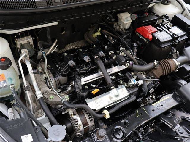 Used 2023 Nissan Kicks SV FWD image 27