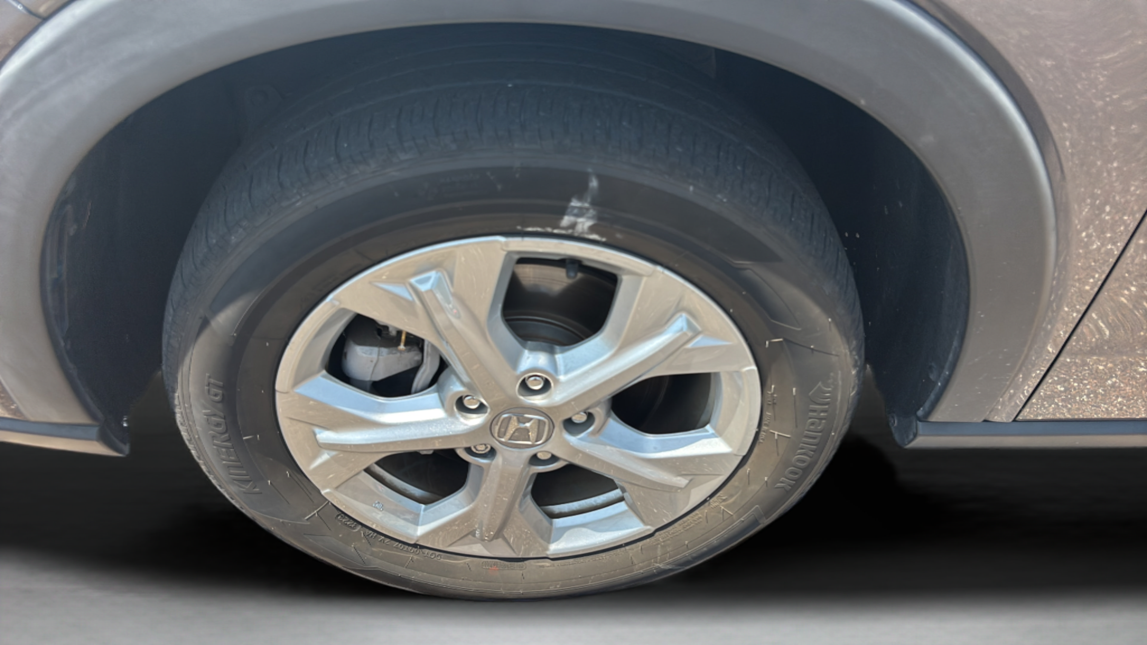 Certified 2024 Honda HR-V LX image 30
