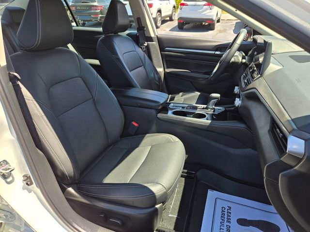 Used 2023 Nissan Altima 2.5 SL FWD image 23